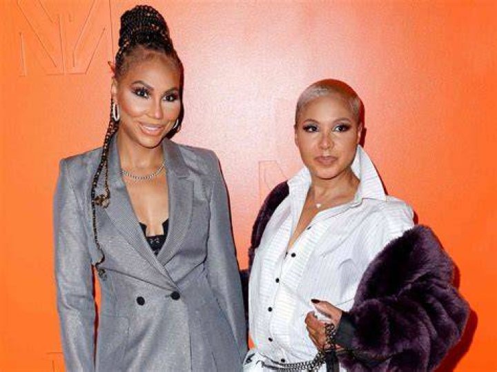  The Braxton sisters, Tamar and Toni