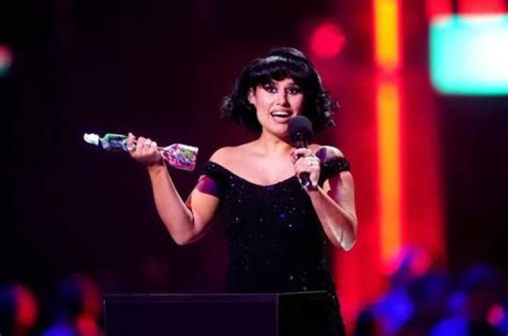 The Brit has won three of her exhibition fights so far, losing her latest one