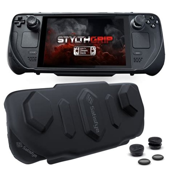 The bundle is compatible with PlayStation 4, PlayStation 5, Xbox One, Xbox Series X/S, PC