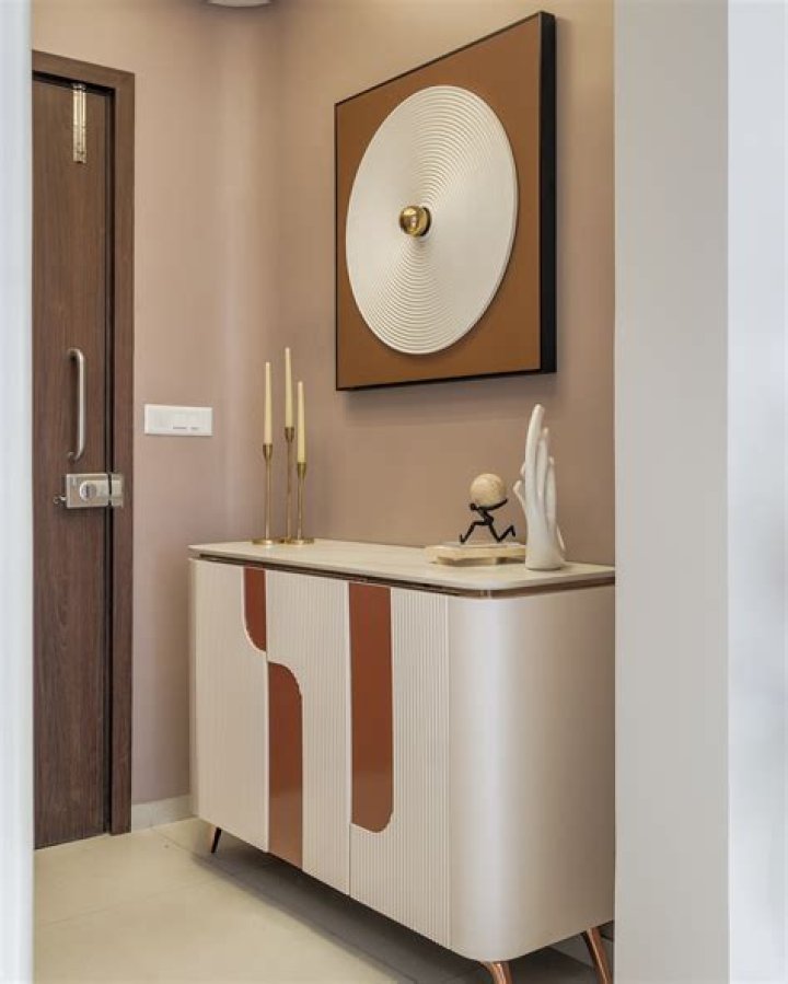 The entrance to Maxims flat 9b is pictured here