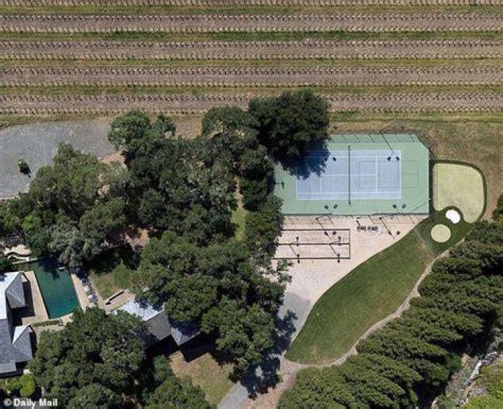  The estate also boasts a basketball and tennis court