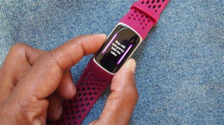 The Fitbit Charge 5 helps you set alarms and stops you sitting around too long
