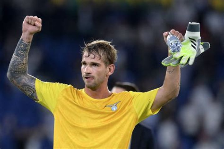 The Lazio goalie was dressed as the Penguin for the show