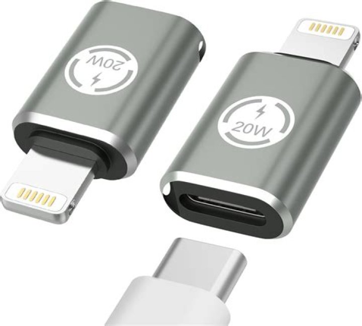 The Lightning to USB-C cable used by hackers is made to mimic an Apple cord from the outside