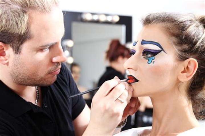 The makeup artist called the tattoo the 'best thing she'd ever done'