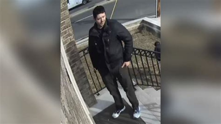  The man who pretended to be the delivery driver is seen fleeing the house with his accomplices before turning back momentarily