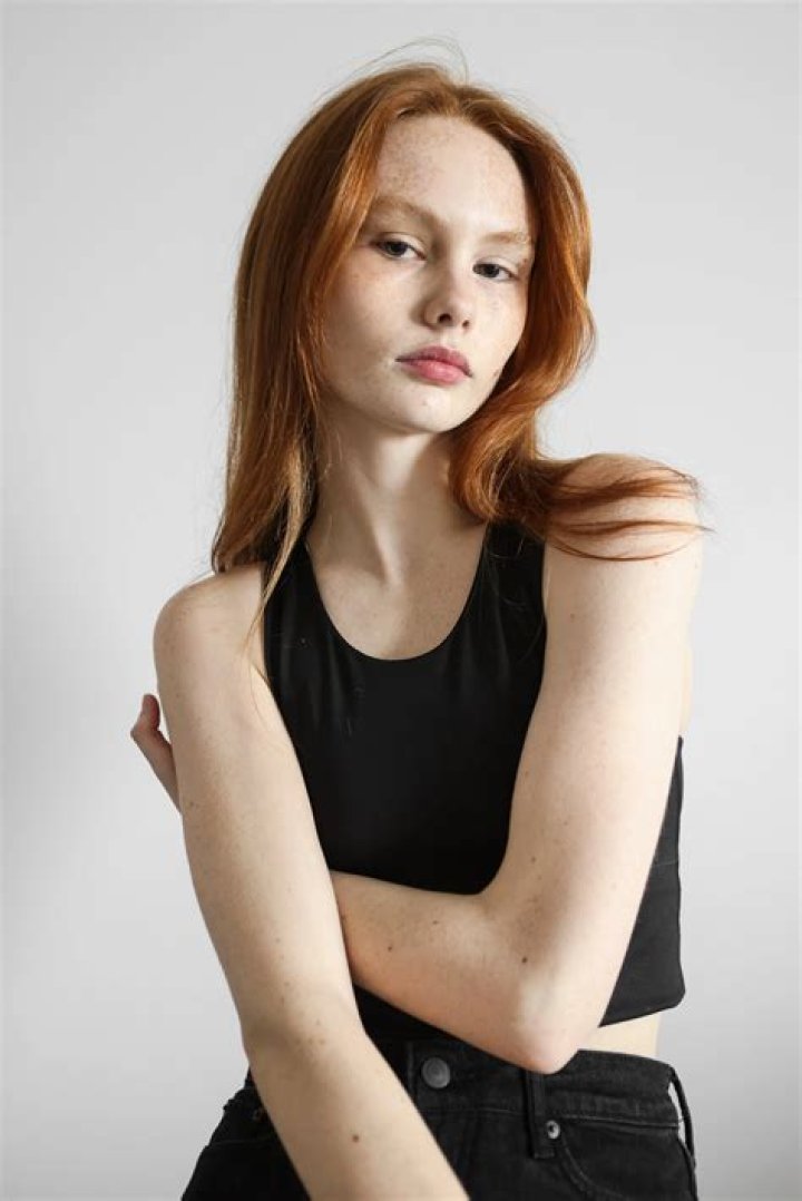 The model posed with her twin kids Eva and Mateo Ronaldo