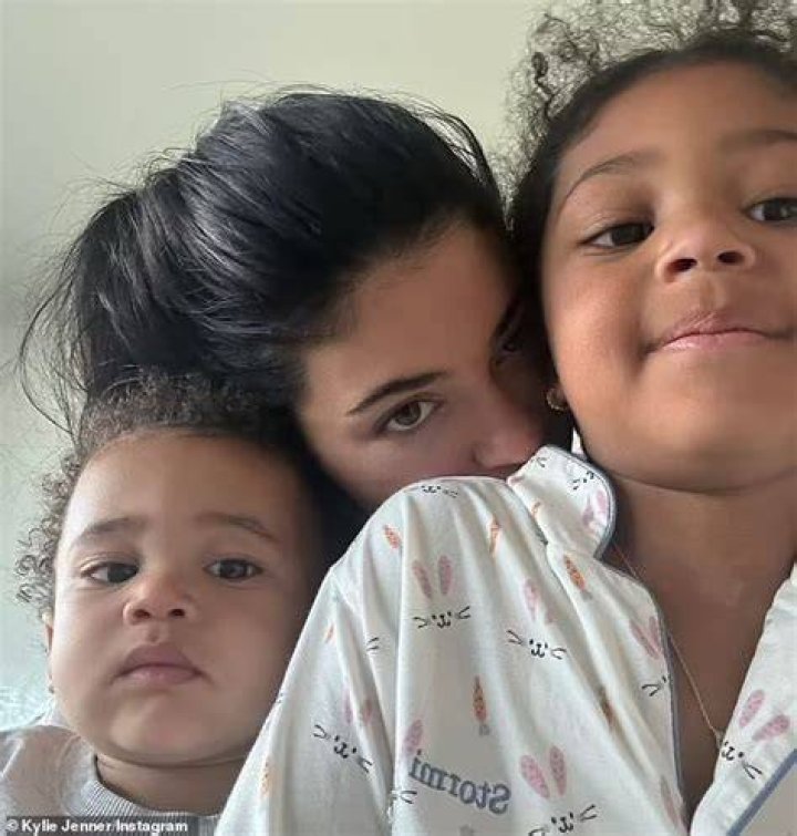 The momager took Kylie Jenner's daughter, Stormi, and Khloe's daughter, True, to a petting zoo