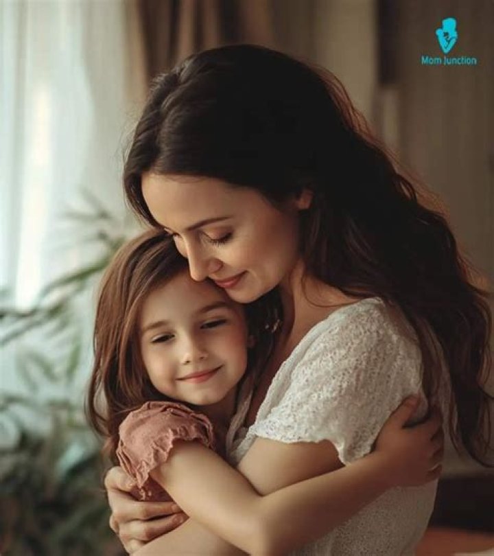 The mother and daughter's homes are a stone's throw away from each other