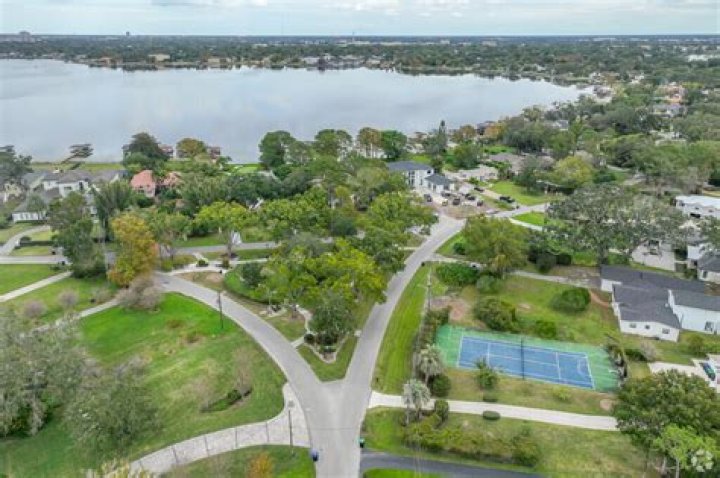 The neighborhood overlooks Lake Fairview and includes free dock access