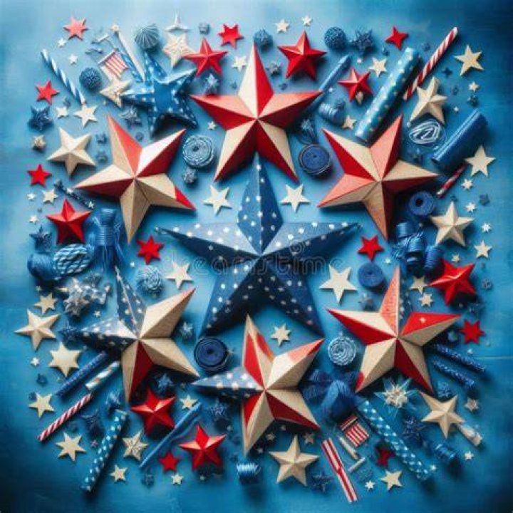  The patriotic theme features Stars and Stripes tree ornaments