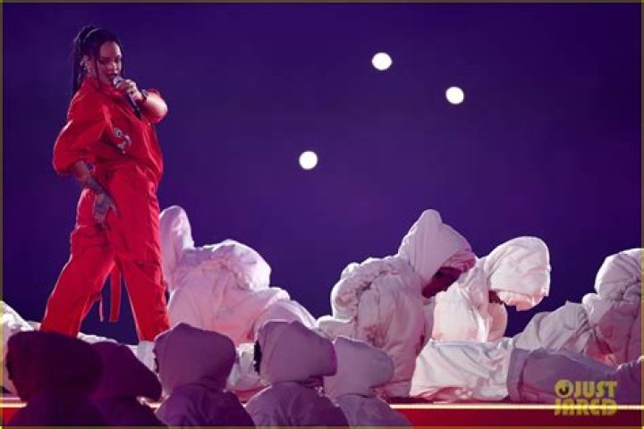 The pop star performed Blurred Lines in nude underwear with a foam finger