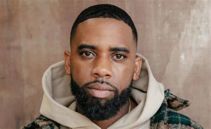 The rapper posted a heartfelt tribute to his late mother on Instagram