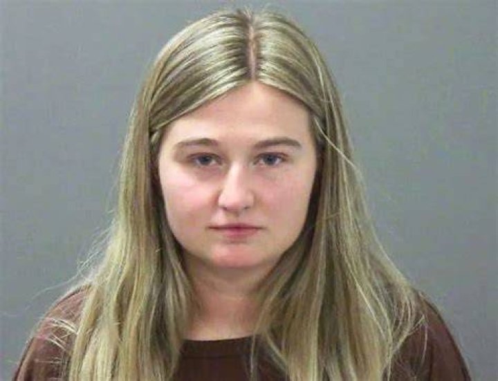 The source alleged she is 'NOT' an escort