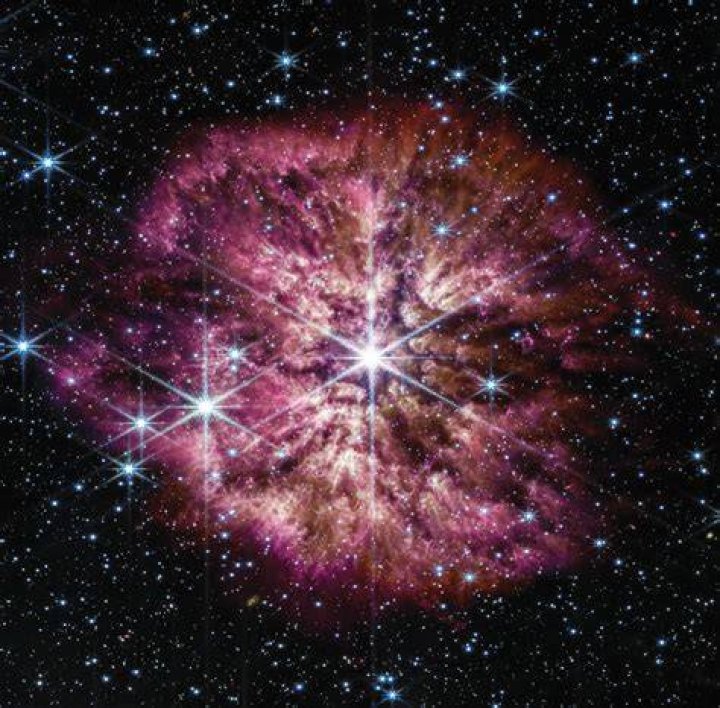 The star revealed there was "chaos" backstage