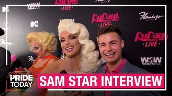 The star says she was bullied after