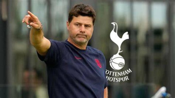  The Tottenham boss now has a full head of hair... again