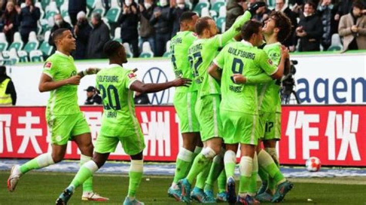 The Wolfsburg striker has plenty of repair work to do