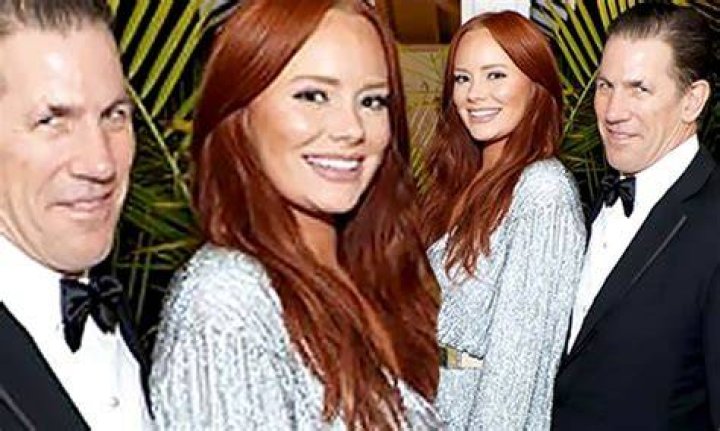  Thomas, former wife Kathryn Dennis, and their two children