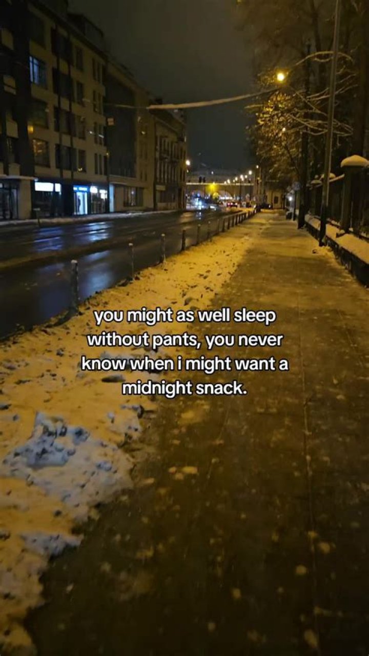 Those who sleep without pants tend to be confident and optimistic