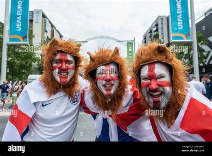 Three Lions fans are loving the rumoured new home shirt