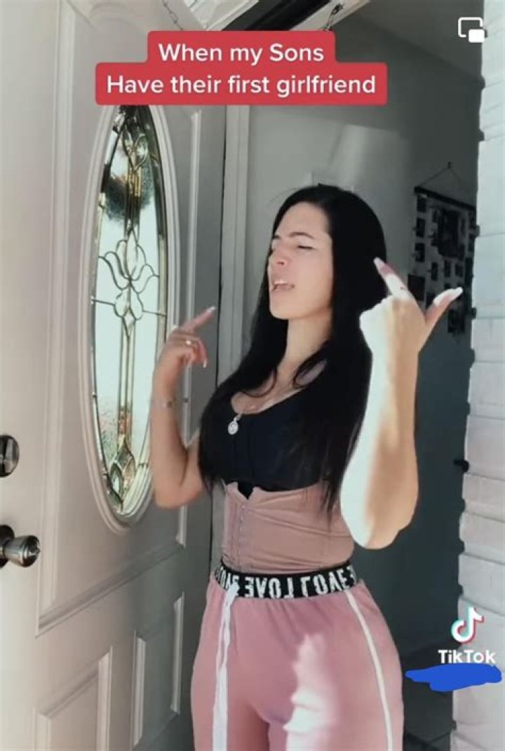 TikToker Cristina showed off her physique in a recent video