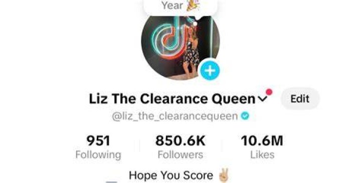 TikToker Liz_The_ClearanceQueen discovered many Walmart products at 75 percent off