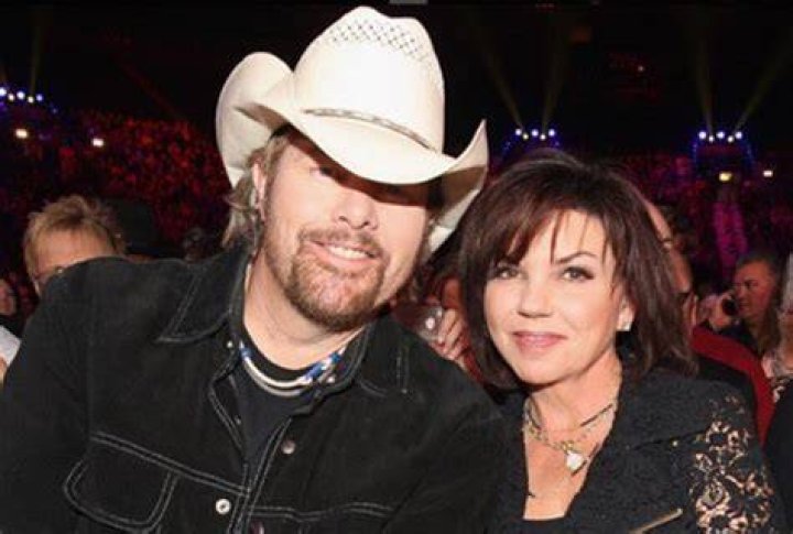 Toby Keith and his wife Tricia are also grandparents to Shelley and Krystal's children