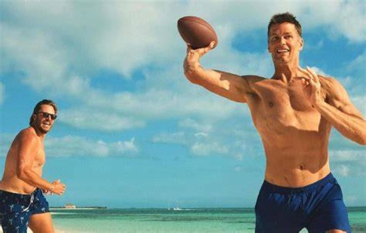 Tom Brady on the beach in 2015 and walking barefoot but now his feet are showing signs of clawing and changes in the bone