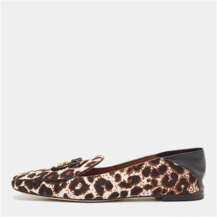 tory-burch-charm-leopard-loafers