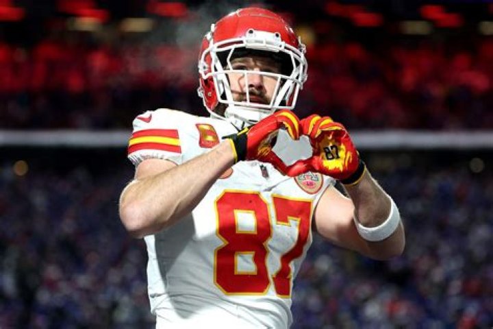 Travis Kelce Excited About First Ever TV Hosting Gig Teases Are You Smarter Than a Celebrity