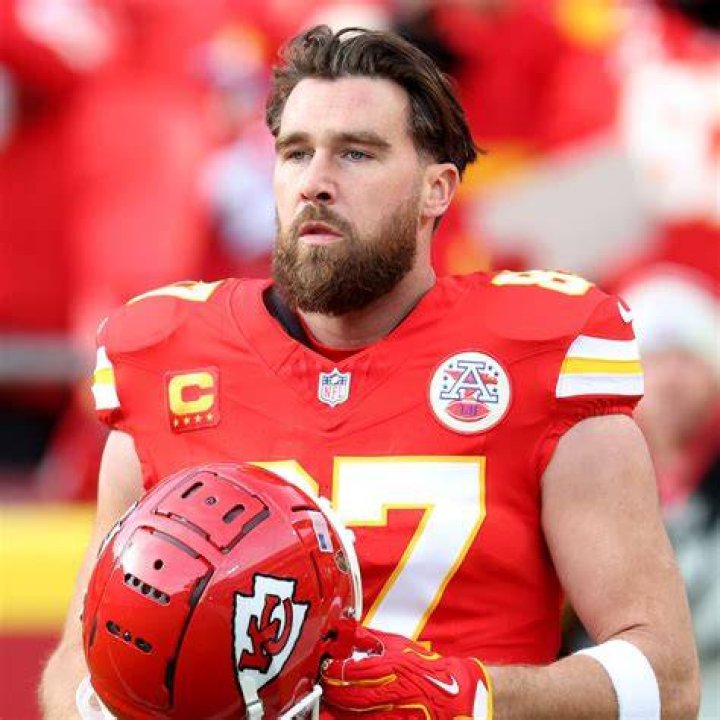 Travis Kelce Has No Plans for Proposal to Taylor Swift Despite Report