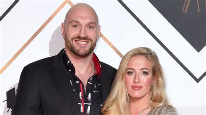 Tyson and Paris are expecting their seventh child this year