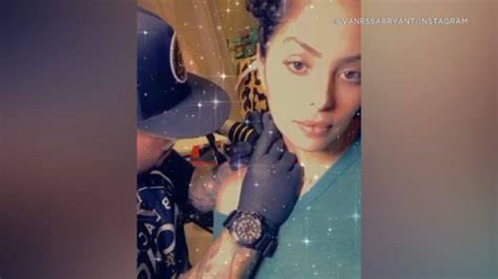  Vanessa Bryant got a tattoo on her neck and shoulder with a message from Kobe