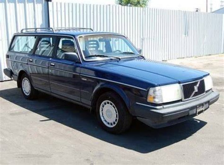 Volvo 244 station wagon from Goodfellas