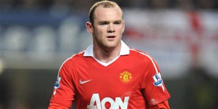  Wayne Rooney and his full head of hair are at DC United