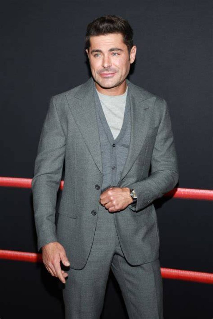 Zac also sparked concern when fans noticed that his jawline looked different, in which Zac explained that he fell and his chin bone was hanging off his face